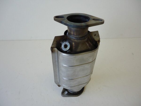 Catalytic Converter Nissan Altima Sedan 1995-1996 2.4L , 53100 - Image 5