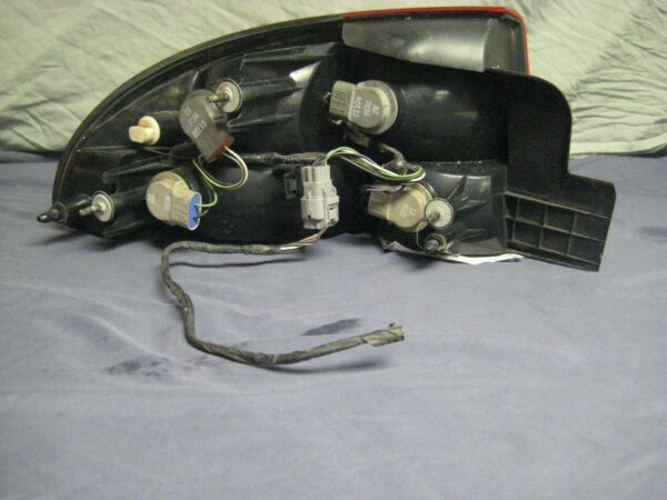 Tail Lamp Passenger Side Chrysler Intrepid 1998-2004 High Quality , CH2801146 - Image 4