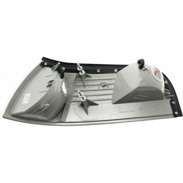 Signal Lamp Front Passenger Side Mercury Grand Marquis 2003-2005 Chrome High Quality , FO2521171 - Image 4
