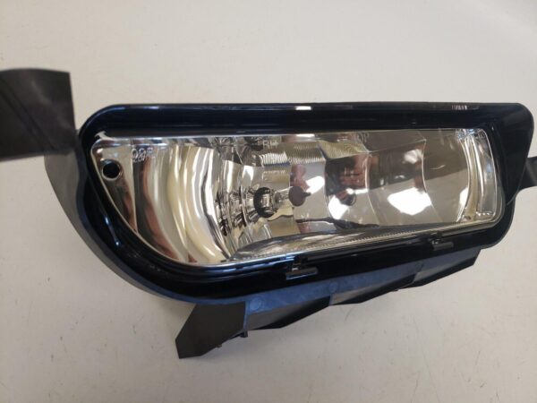 Fog Lamp Front Driver Side Lincoln Town Car 2003-2005 , FO2593219 - Image 4