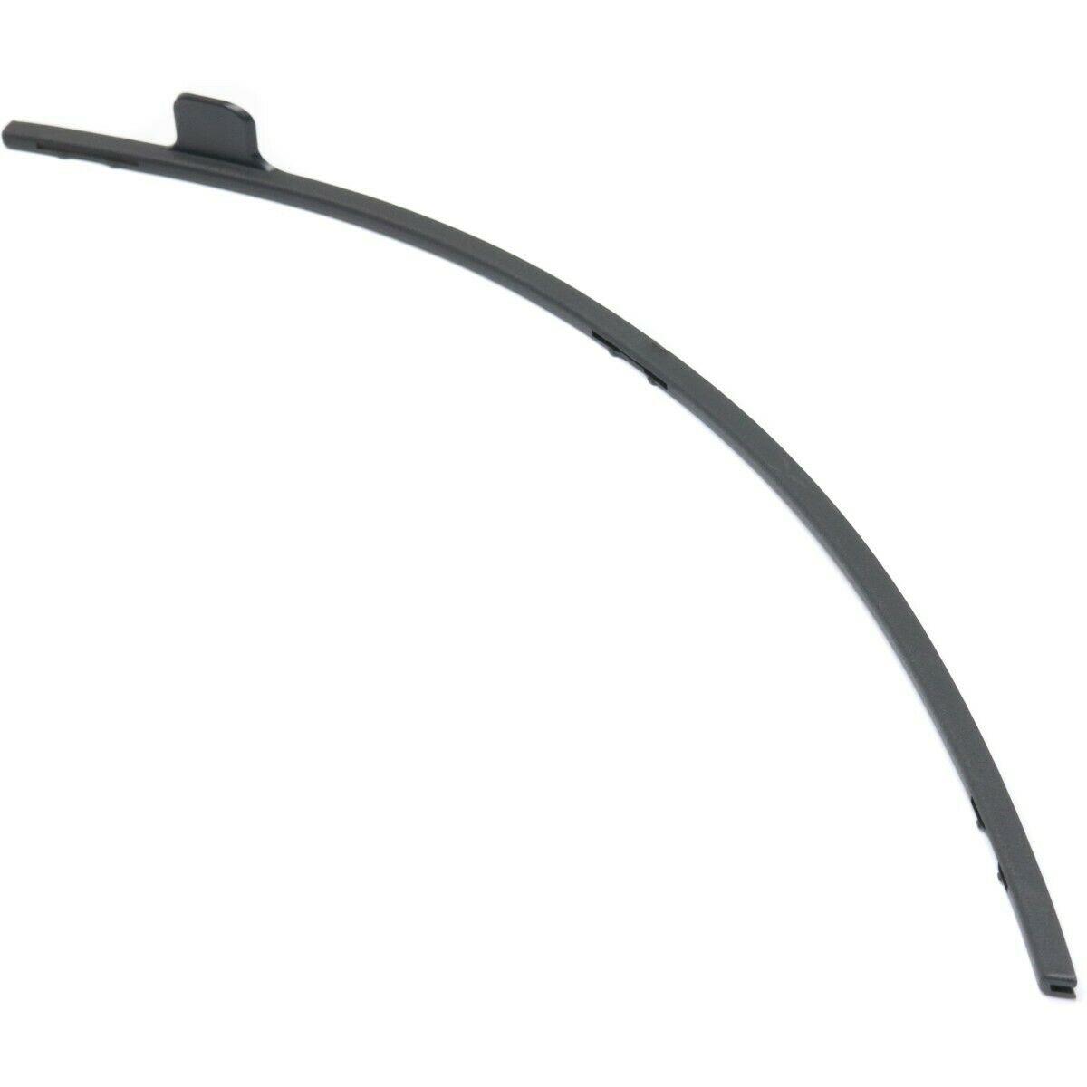 Bumper Filler Front Passenger Side Chevrolet Silverado 3500 2011-2014 Plastic , GM1089178