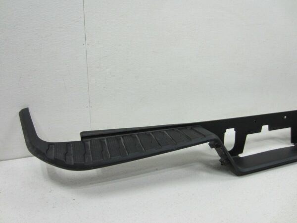 2020-2023 Gmc Denali 2500 Bumper Step Pad Rear With Dual Rear Wheels , GM1191155 - Image 4