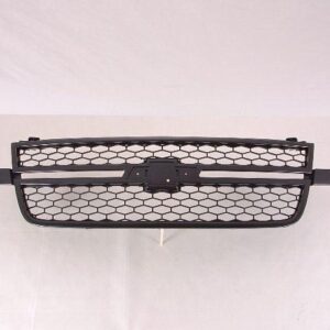 Grille Chevrolet Silverado 2500 2005-2006 Black Frame With Black Honeycomb Ss Model , GM1200586