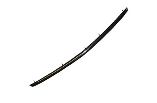 Grille Moulding Upper Chevrolet Malibu 1997-1999 , GM1217114 - Image 2