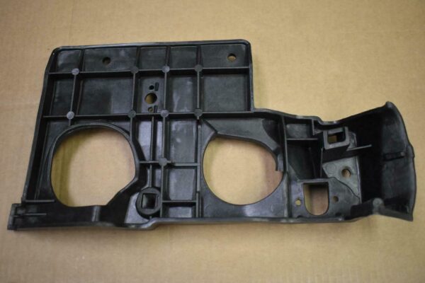Head Lamp Bracket Driver Side Gmc Safari 1985-2005 , GM1221111 - Image 3