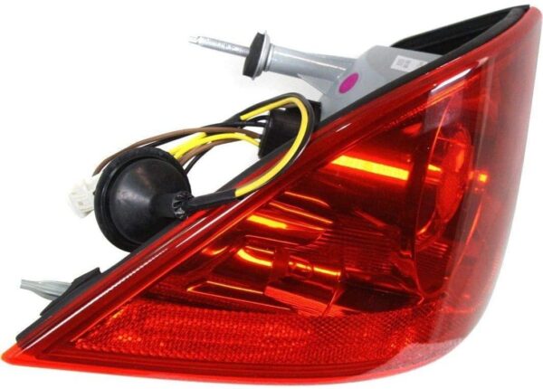 Tail Lamp Driver Side Buick Regal 1997-2004 High Quality , GM2818175 - Image 4