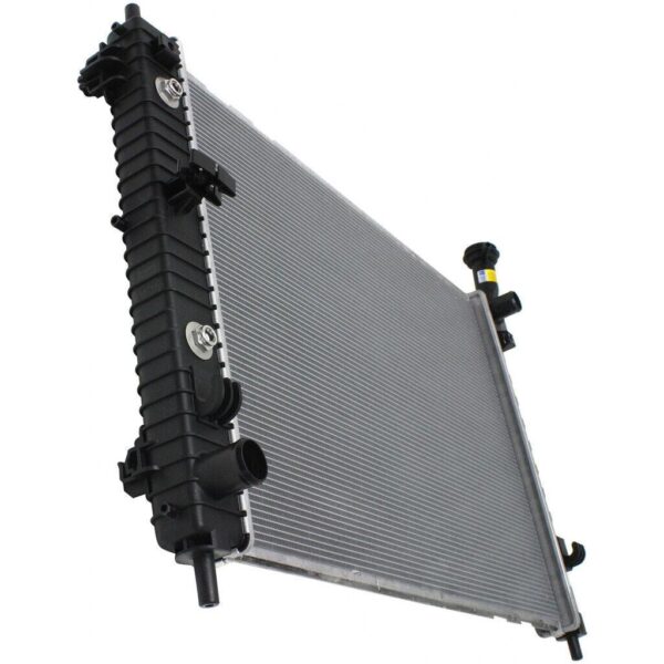 Radiator Saturn Outlook 2007-2010 (13006) 3.6L V6 Standard Duty , GM3010512 - Image 3