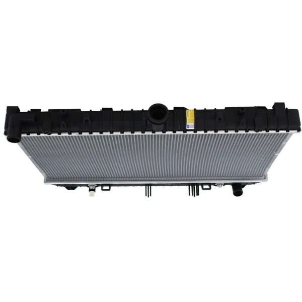 Radiator Chevrolet Camaro 2010-2011 (13142) 6.2L At , GM3010535 - Image 4