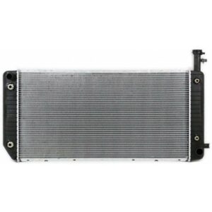Radiator Gmc Savana 2006-2017 (13476) 4.8L/6.0L V8 With Sensor Port , GM3010575