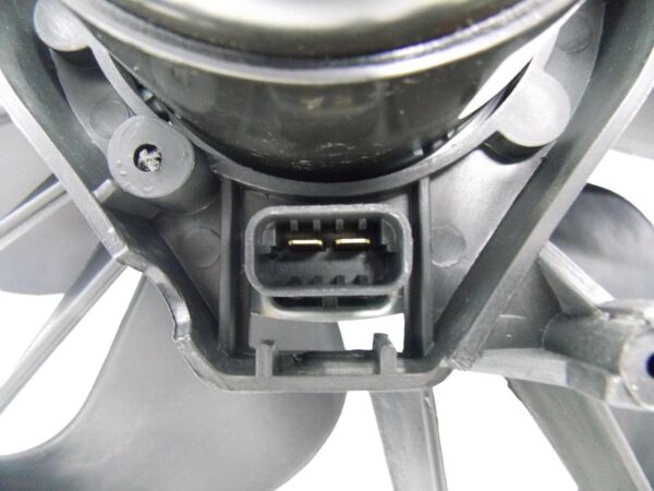 Cooling Fan Assembly Chevrolet Venture 2001-2005 , GM3115136 - Image 3