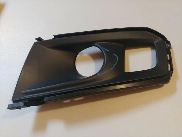 2019-2021 Honda Passport Fog Lamp Bezel Front Passenger , HO1039149 - Image 2