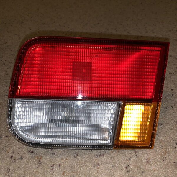 Trunk Lamp Passenger Side Honda Civic Coupe 1996-1998 (Back-Up Lamp) , HO2801143V - Image 4