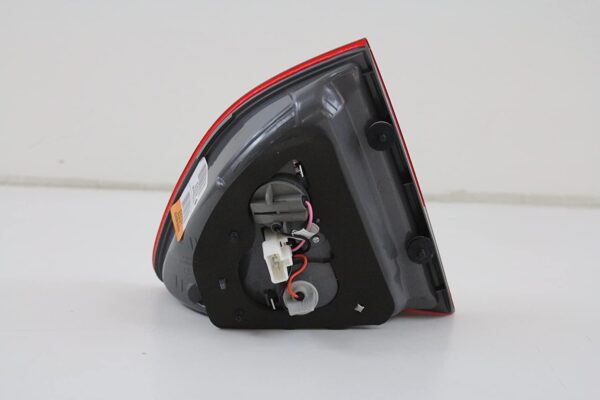 Trunk Lamp Passenger Side Hyundai Veracruz 2007-2012 (Back-Up Lamp) High Quality , HY2803109 - Image 5