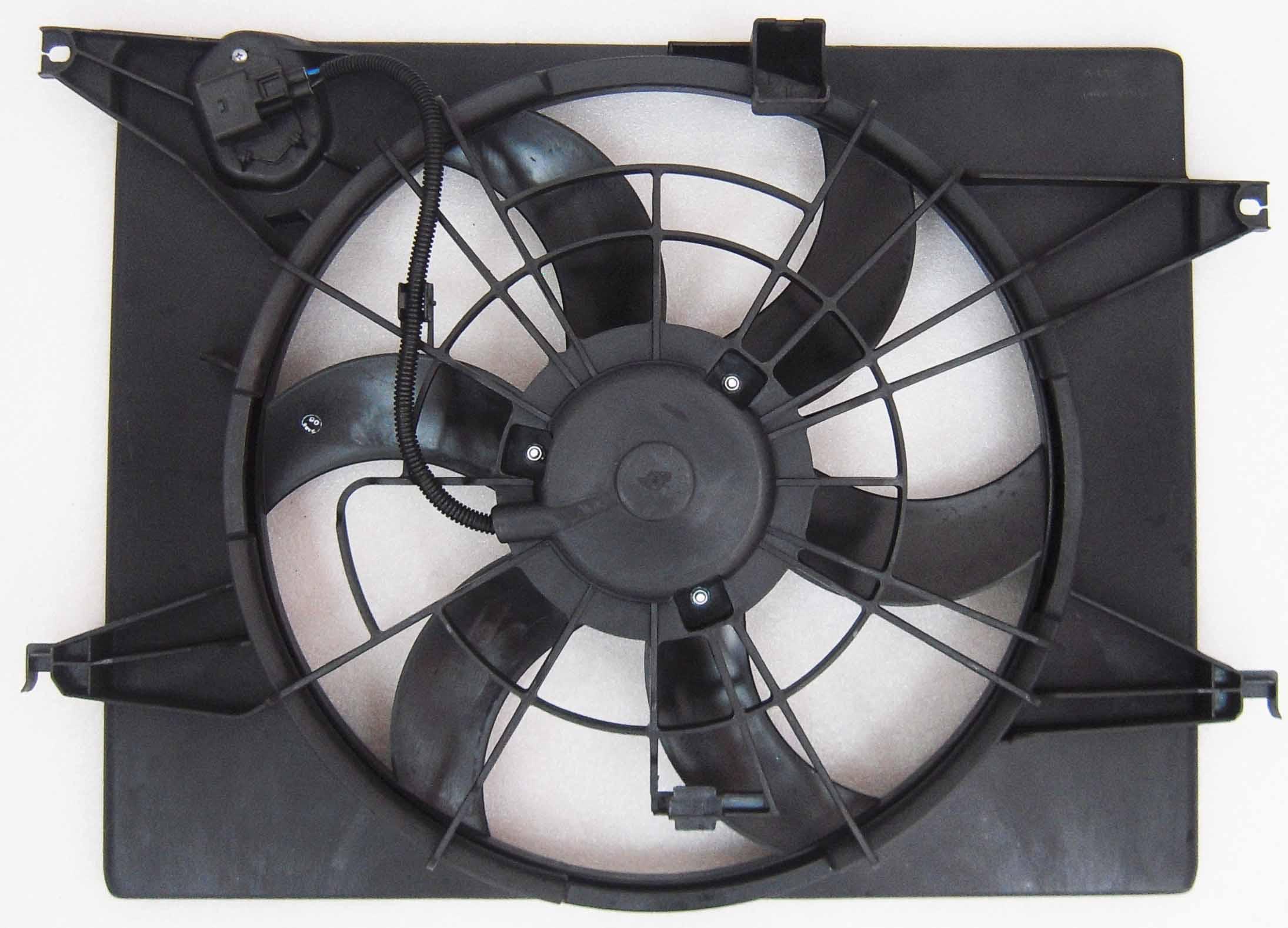 Radiator Fan Assembly Kia Optima 2011-2012 2.4L , HY3115139