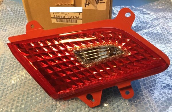 Trunk Lamp Driver Side Infiniti M45 2008-2010 (Back-Up Lamp) High Quality , IN2886100 - Image 2