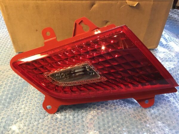 Trunk Lamp Driver Side Infiniti M45 2008-2010 (Back-Up Lamp) High Quality , IN2886100 - Image 5