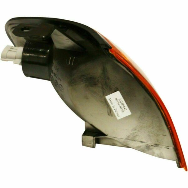 Side Marker Lamp Driver Side Mazda Protege 1997-1998 , MA2520110V - Image 3