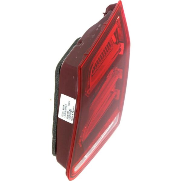 Trunk Lamp Passenger Side Mercedes E350 2014 (Backup Lamp) Sedan/Hybrid High Quality , MB2803107 - Image 3