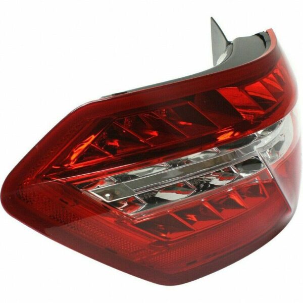 Tail Lamp Driver Side Mercedes E63 Amg 2010-2013 Sedan High Quality , MB2804106 - Image 4