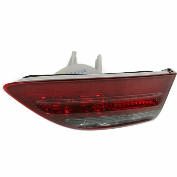 Trunk Lamp Driver Side Mercedes E350 2007-2009 (Back-Up Lamp) Wgn High Quality , MB2886101 - Image 4