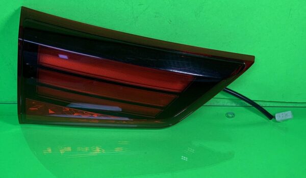 Trunk Lamp Passenger Side Mitsubishi Rvr 2011-2019 High Quality , MI2803102 - Image 2