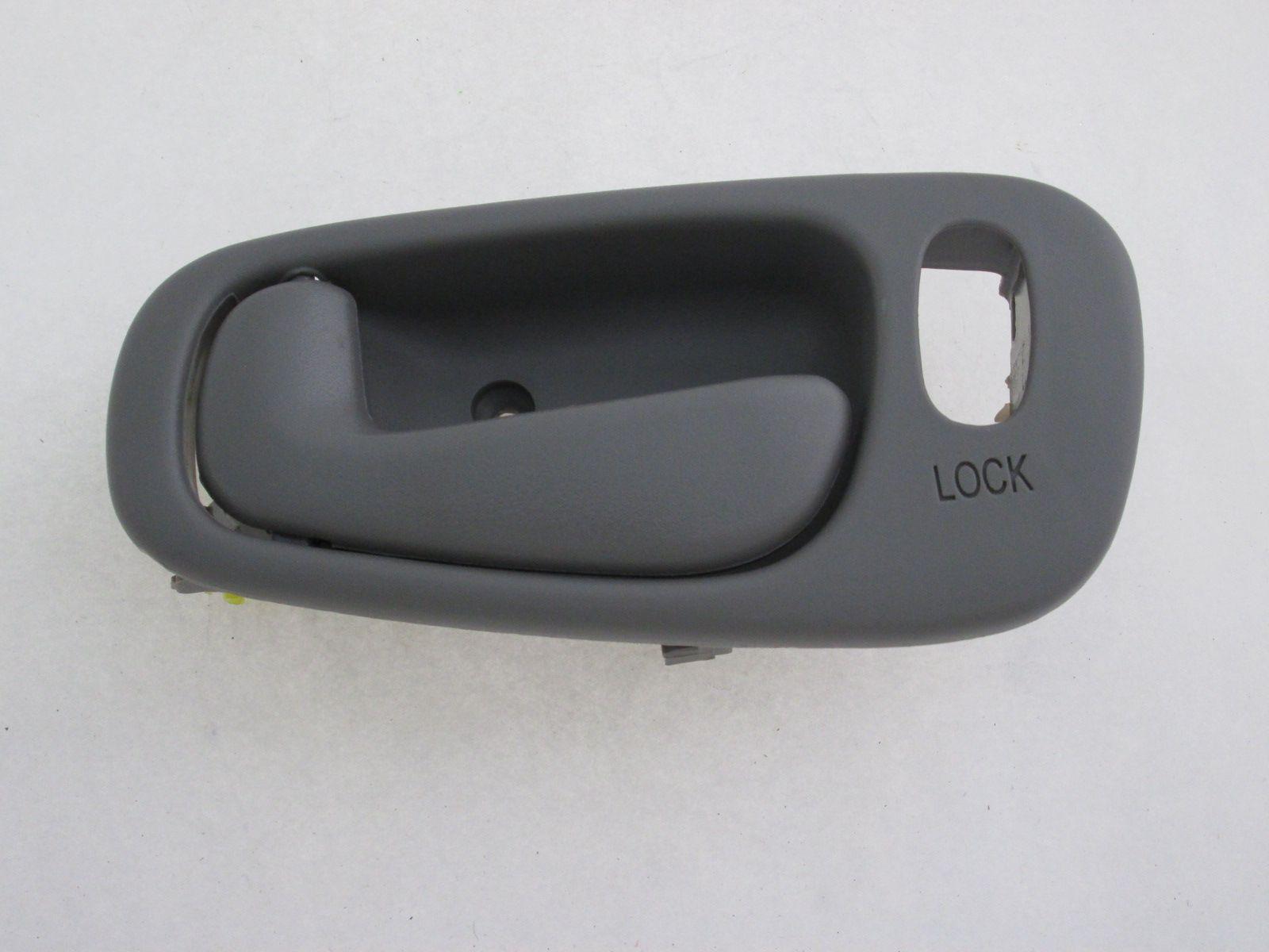 Door Handle Inner Front Driver Side Toyota Corolla Sedan 1998-2002 Usa Type Power Lock Grey , TO1352154