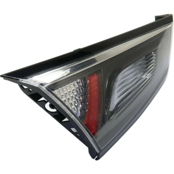 Trunk Lamp Driver Side Toyota Yaris Ia 2017-2018 High Quality , TO2802132 - Image 3