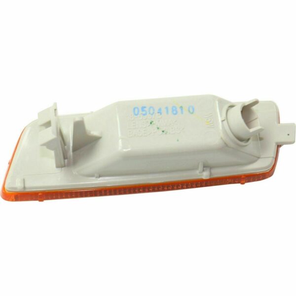 Signal Lamp Front Passenger Side Volkswagen Jetta 2005-2010 (In Bumper) High Quality , VW2531108 - Image 5