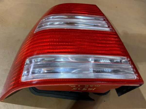 Tail Lamp Driver Side Volkswagen Jetta 2004-2005 Gli Sedan High Quality , VW2800121 - Image 2