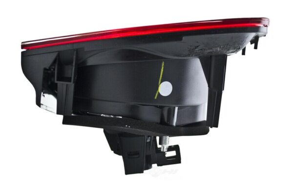 Trunk Lamp Driver Side Volkswagen Jetta 2008-2010 (Back-Up Lamp) High Quality , VW2802101 - Image 4